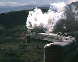 4449 leaving Wishram - copyright J.McIvor 2009